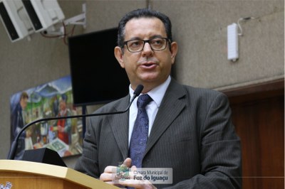 vereador-elizeu-liberato-cmfi-tribuna01.jpg