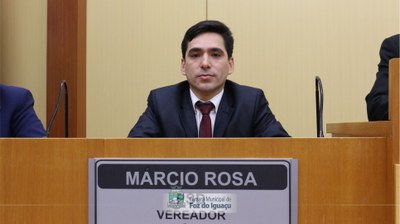 vereador-marcio-rosa-cmfi-plenário03.jpg