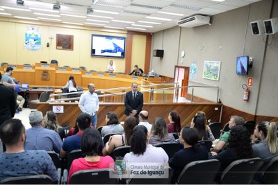 Alunos do curso técnico em Administração do Instituto Federal do Paraná visitam a Câmara Municipal de Foz do Iguaçu - 08-08 (05)
