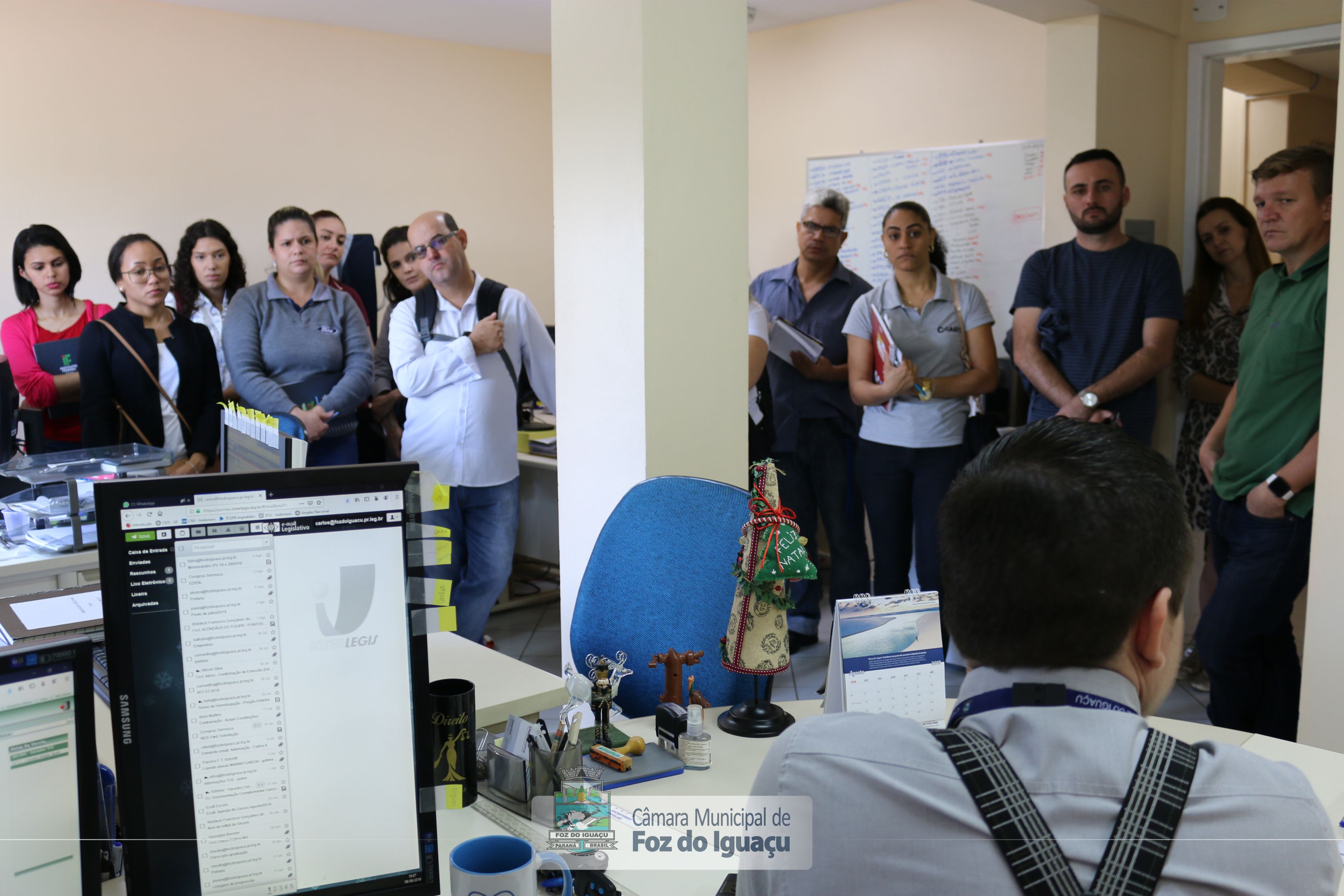 Alunos do curso técnico em Administração do Instituto Federal do Paraná visitam a Câmara Municipal de Foz do Iguaçu - 08-08 (11)