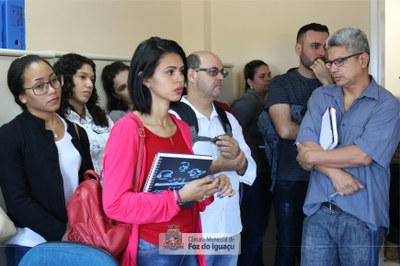 Alunos do curso técnico em Administração do Instituto Federal do Paraná visitam a Câmara Municipal de Foz do Iguaçu - 08-08 (12)
