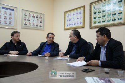 CPI da iluminação define função dos membros - 10-07 (02)