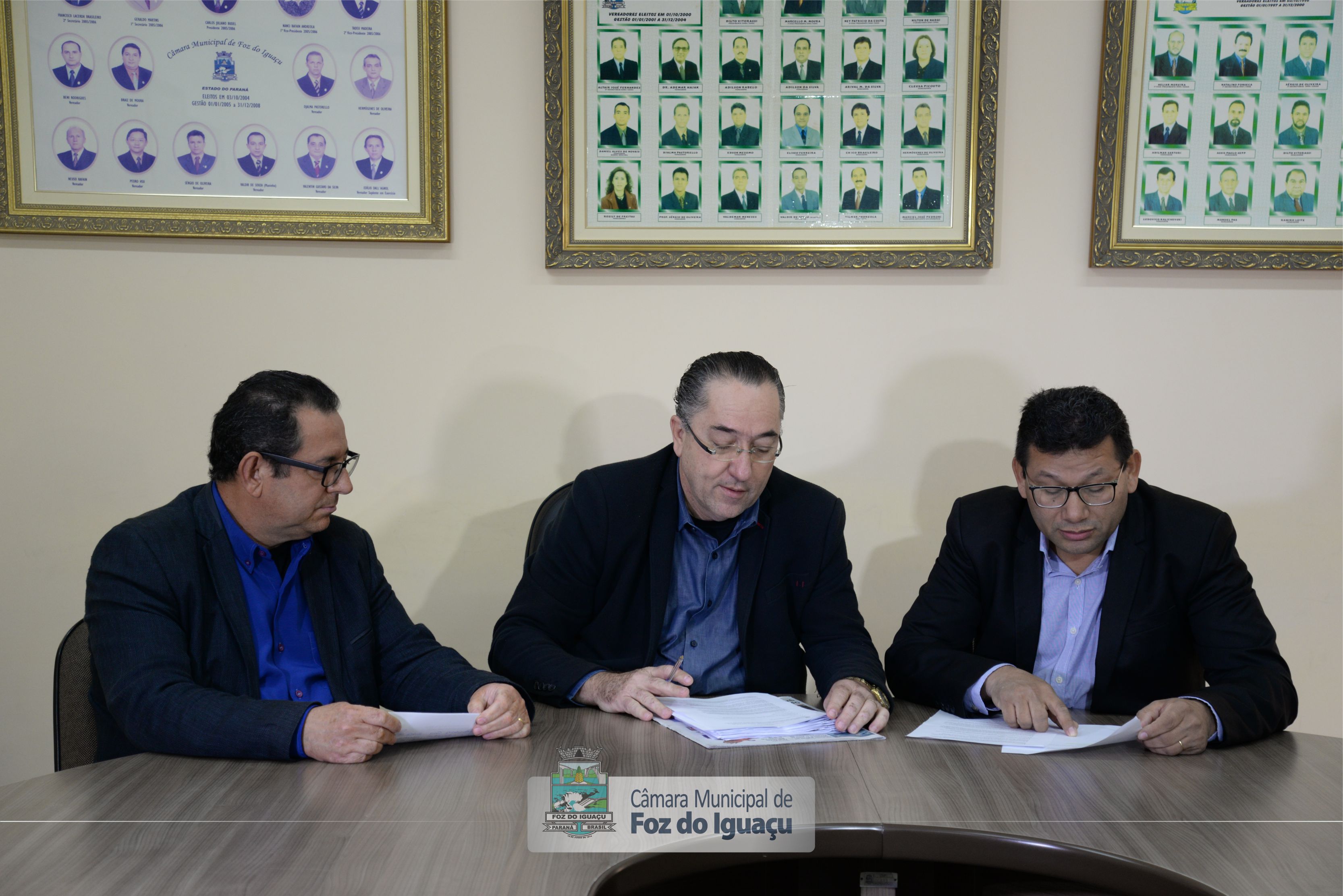 CPI da iluminação define função dos membros - 10-07 (05)