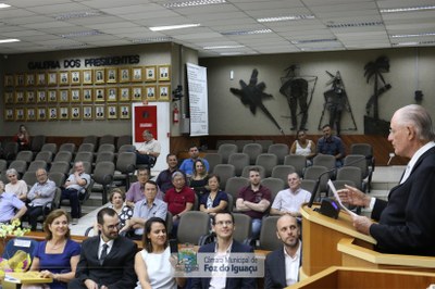 Entrega do Título de Cidadão Honorário ao Dr. Pedro Peres - 20/12 (02)