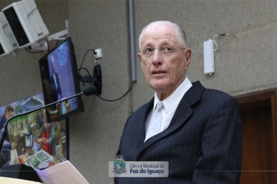 Entrega do Título de Cidadão Honorário ao Dr. Pedro Peres - 20/12 (03)