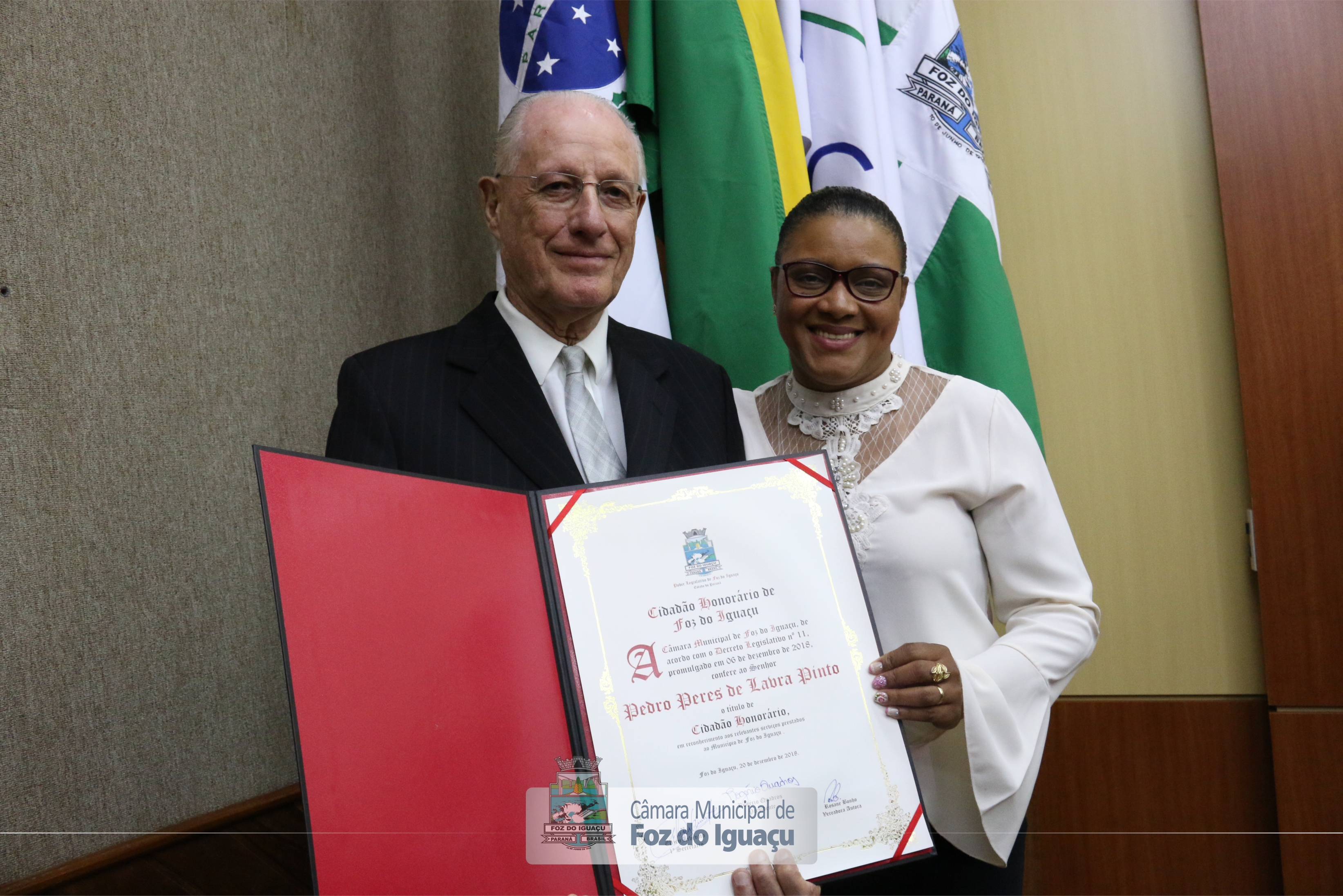 Entrega do Título de Cidadão Honorário ao Dr. Pedro Peres - 20/12 (05)