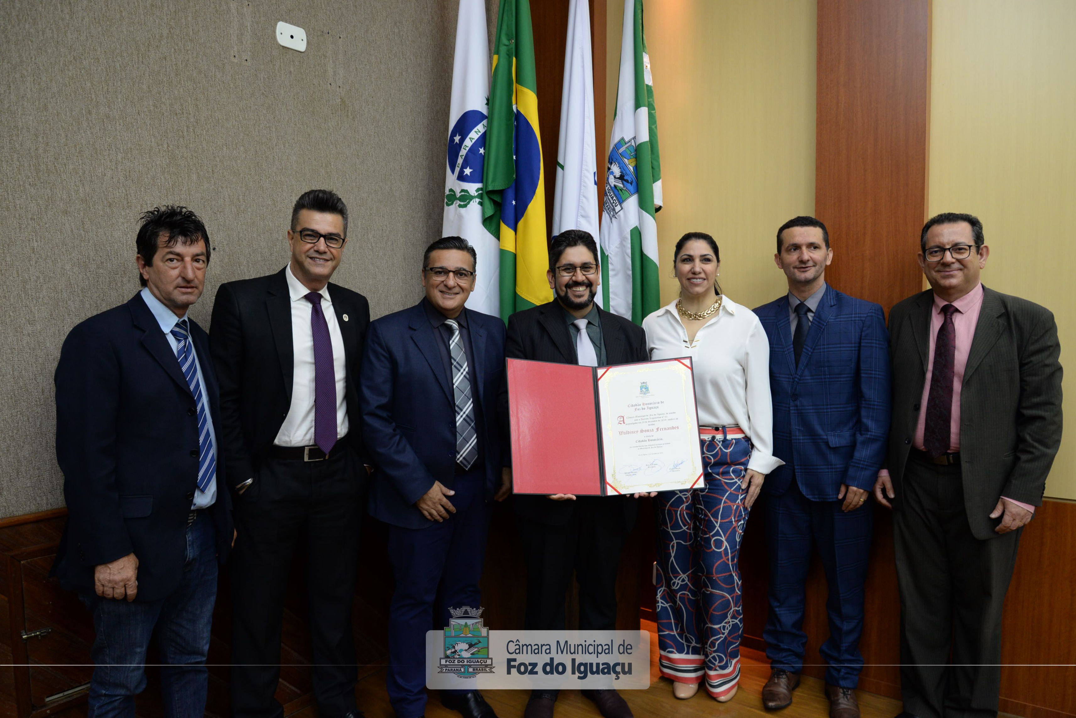 Entrega do Título de Cidadão Honorário ao Pastor Waldiney Souza Fernandes - 18-12