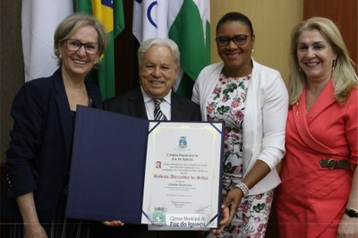 Entrega do Título de Cidadão Honorário Pr. Rubens Alexandre (05)