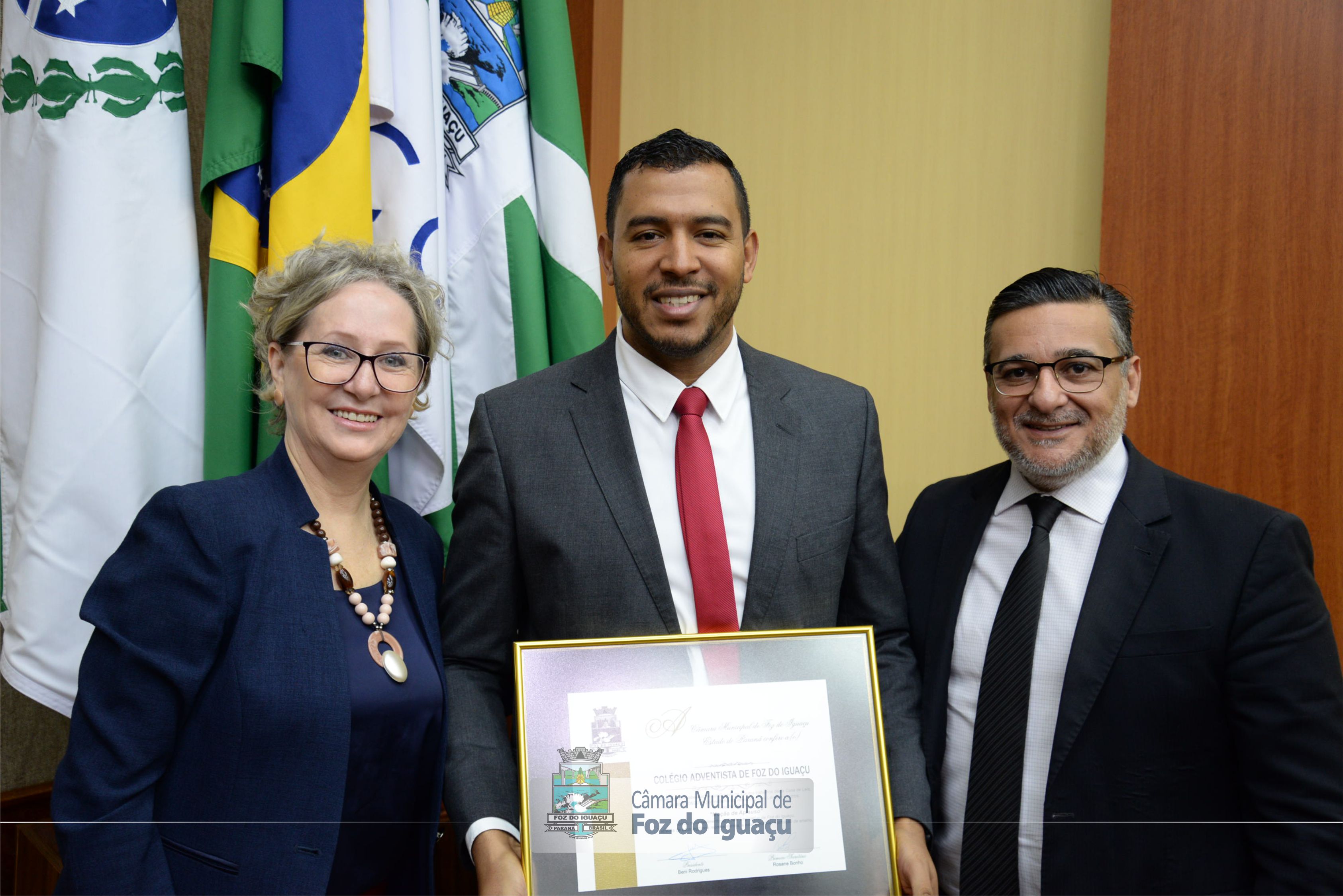 Moção de Aplauso ao Colégio Adventista - 03-09 