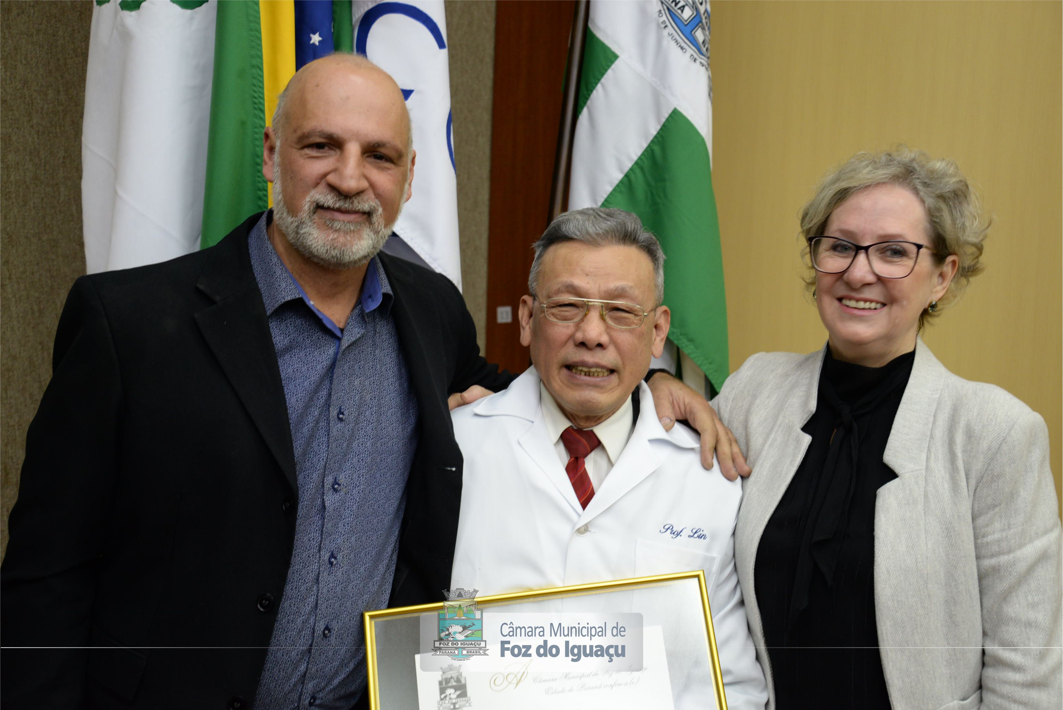 Moção de Aplauso ao Dr. Lin Pin Chuan - 15-08 (08)