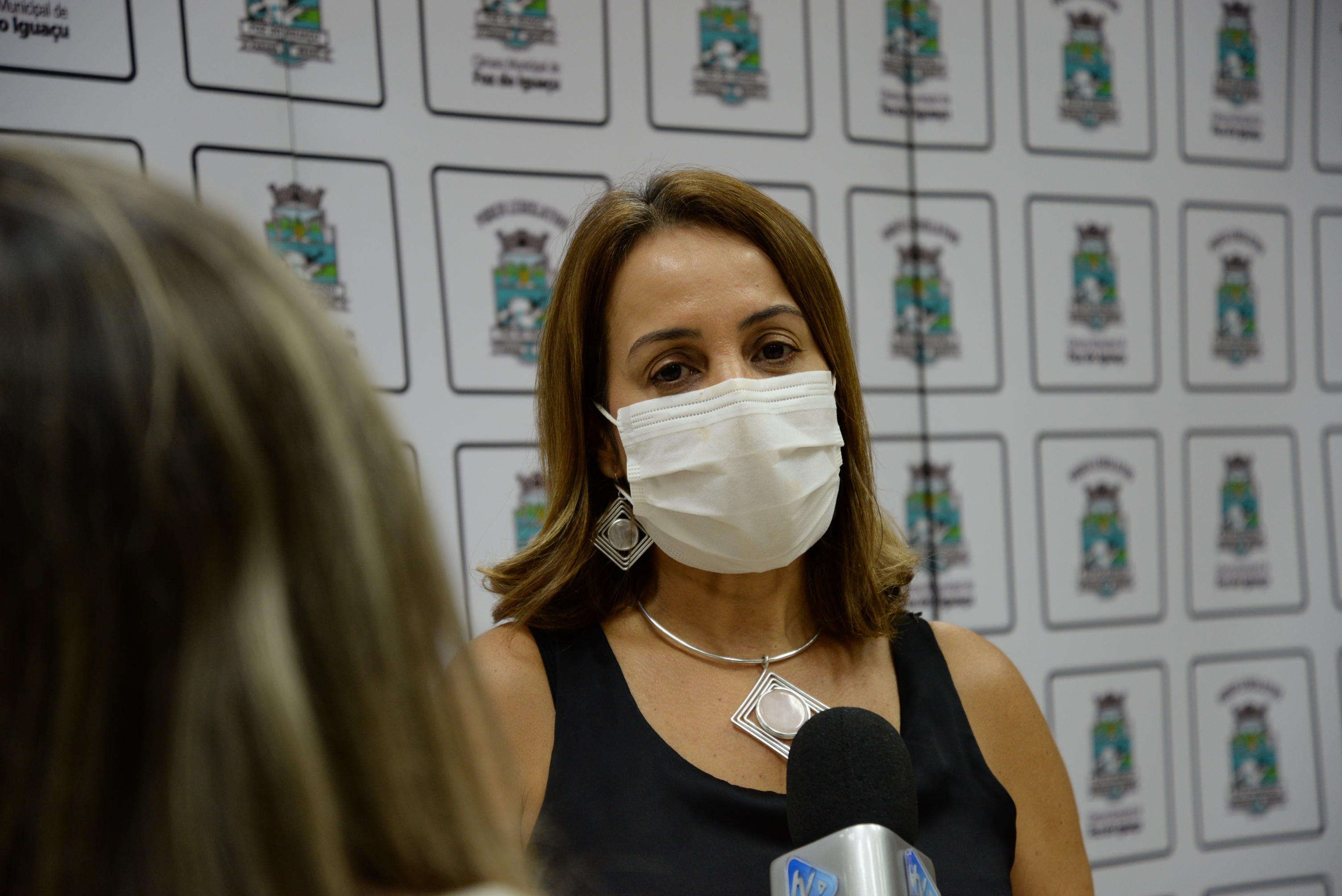 Parlamentares acompanham prestação de contas da secretaria de saúde