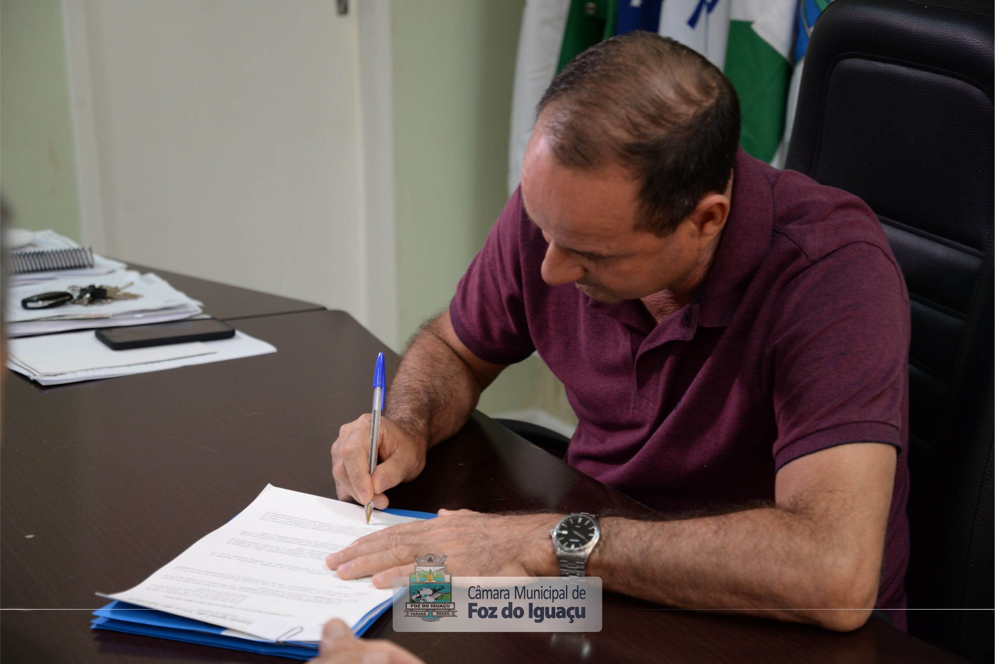 Presidente da Câmara promulga alterações na Lei do Transporte Escolar - 16-10