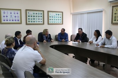 Reunião Vereadores e Desembargadora - 17-05 (04)