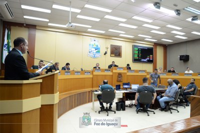 Sessão Extraordinária - 18-10 (07)