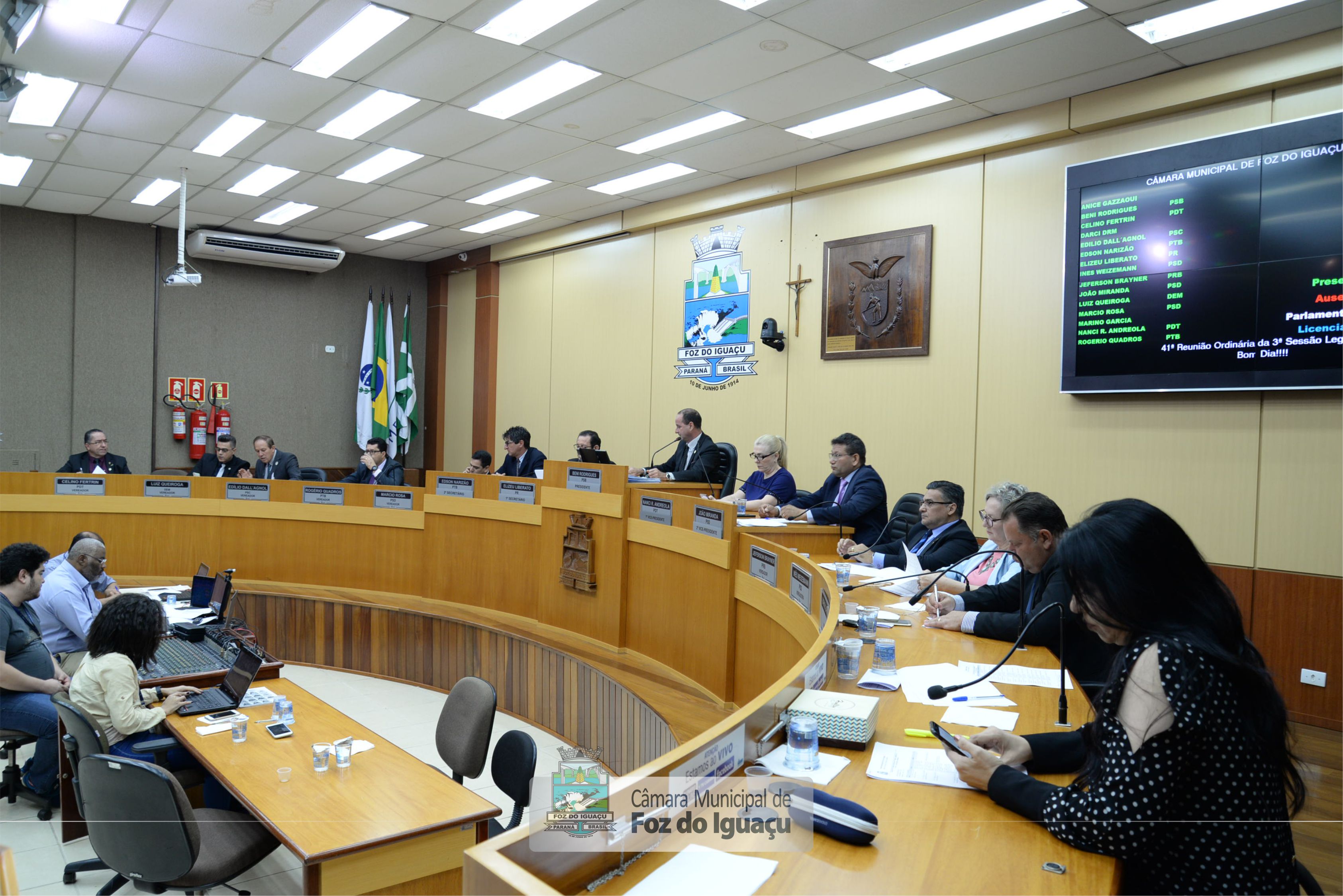 Sessão Ordinária e Extraordinária - 01-10 (21)