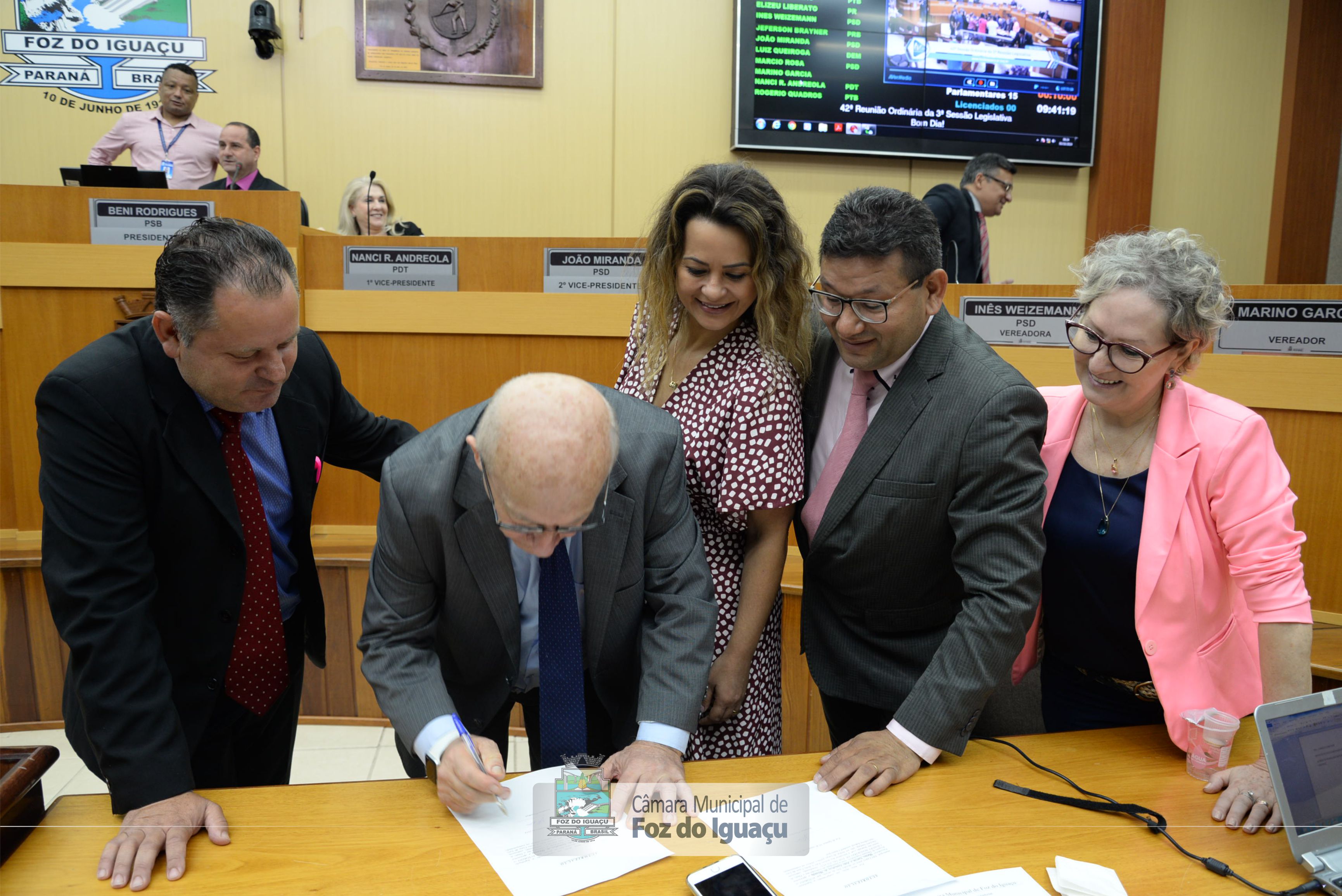 Sessão Ordinária e Extraordinária - 03-10 (20)