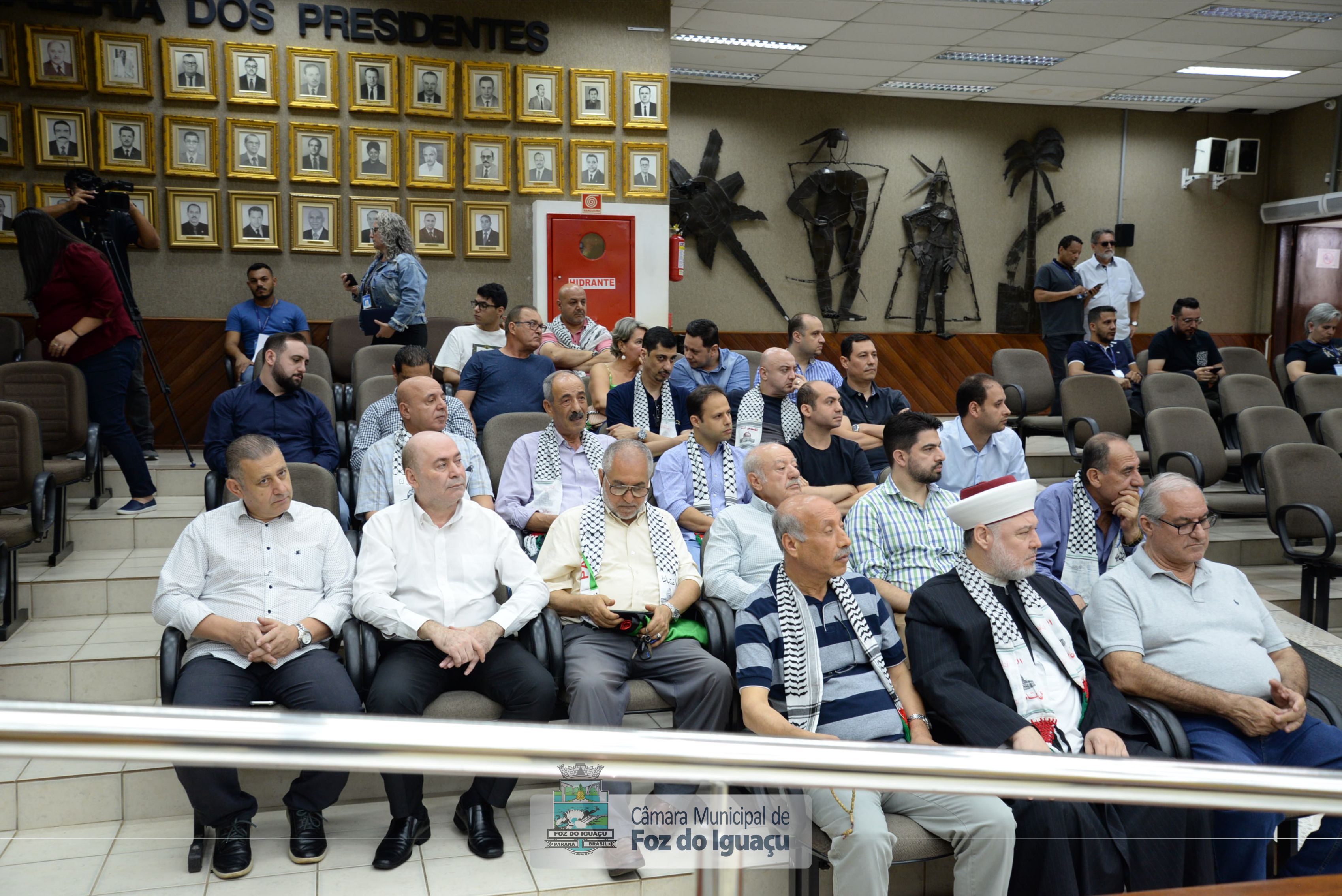 Sessão Ordinária e Extraordinária - 03-12