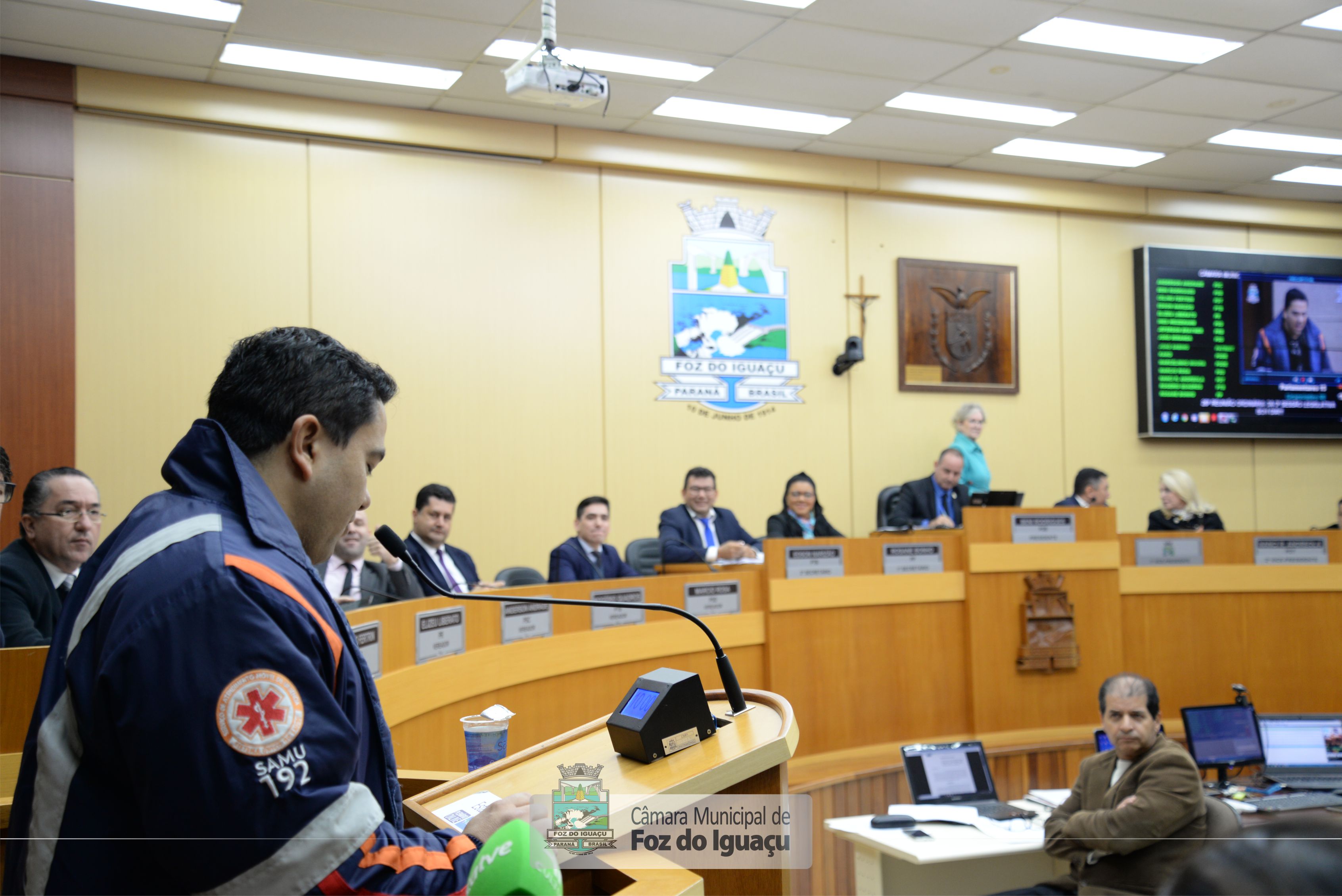 Sessão Ordinária e Extraordinária - 04-07 (04)