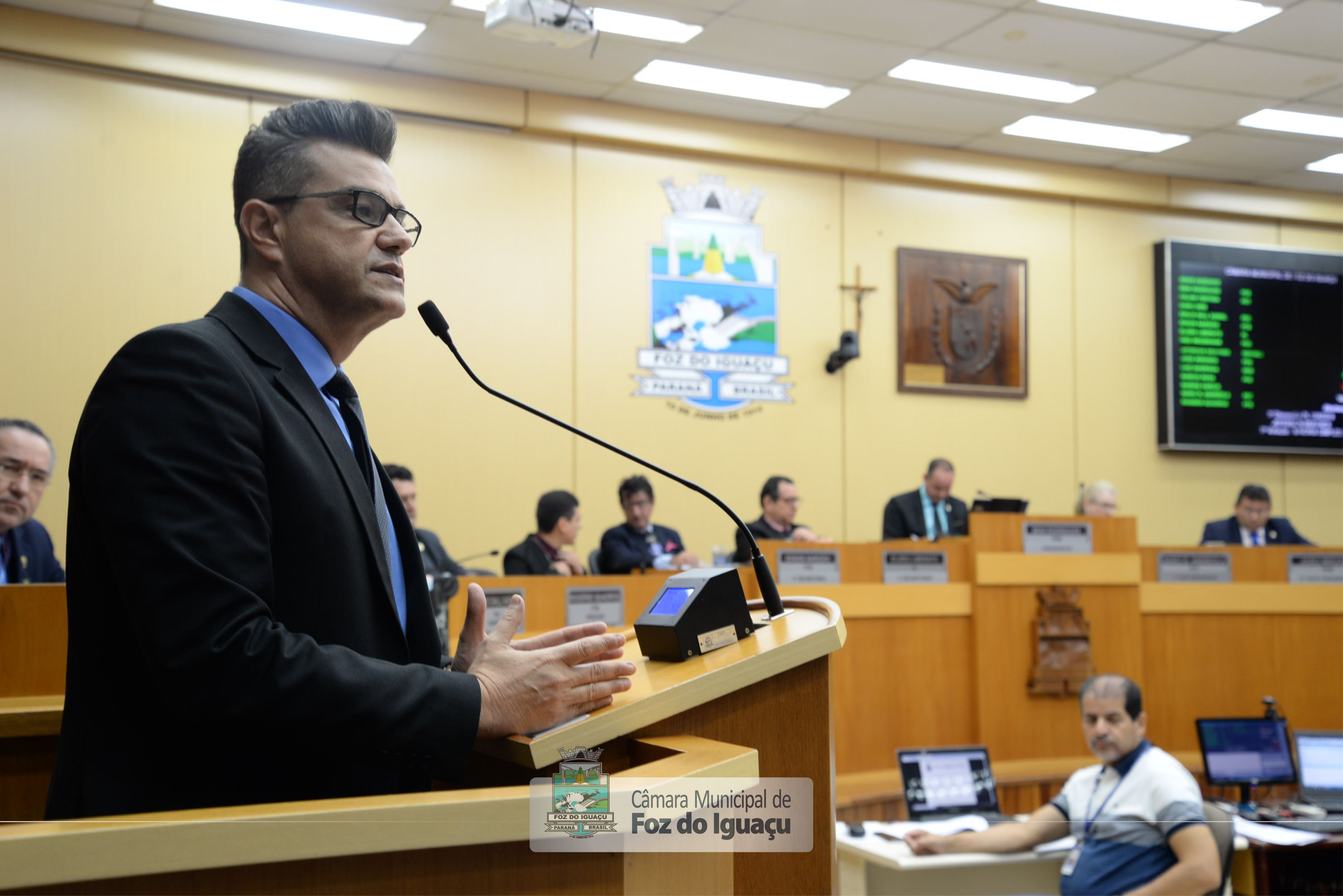 Sessão Ordinária e Extraordinária - 10-10