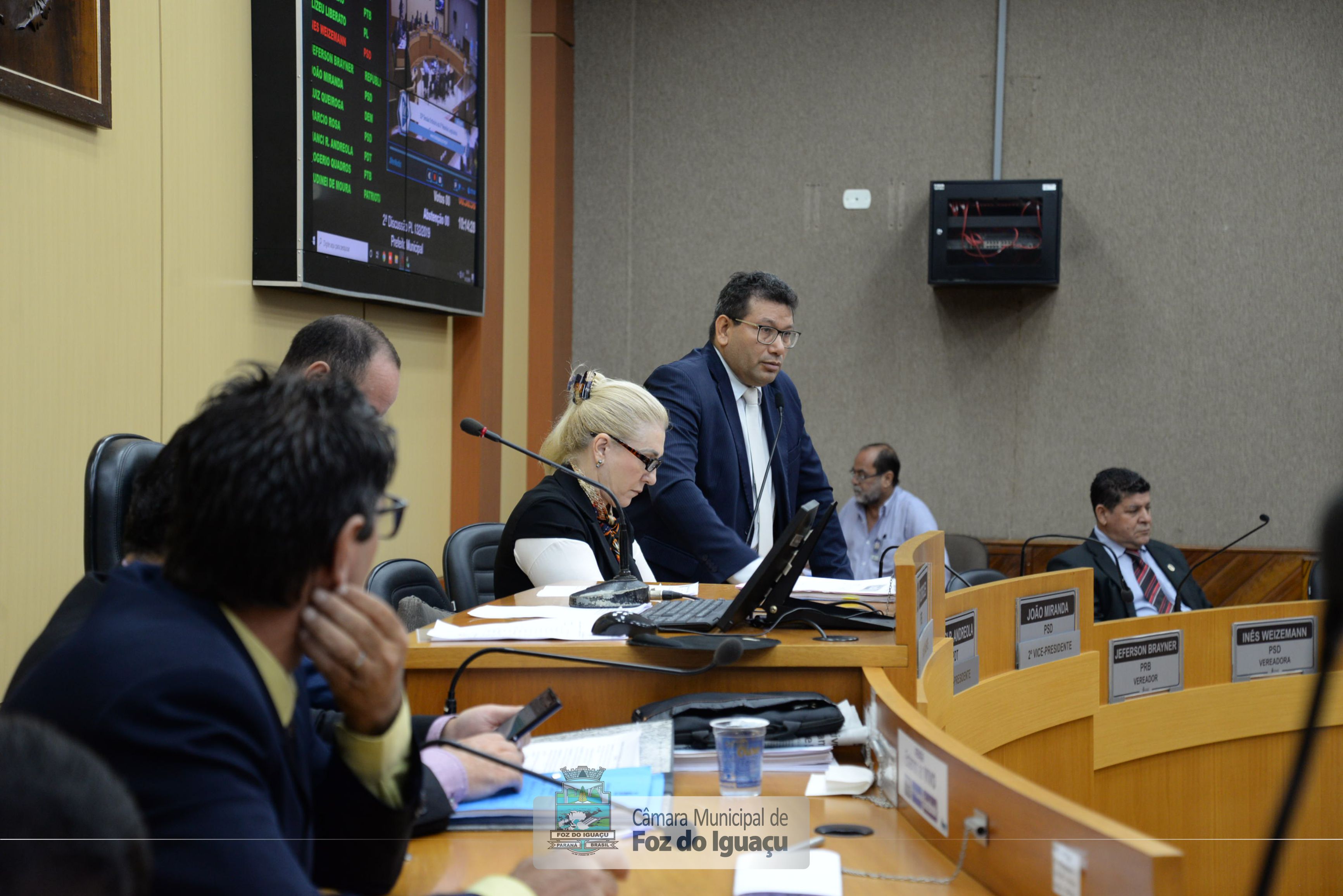 Sessão Ordinária e Extraordinária - 10-12