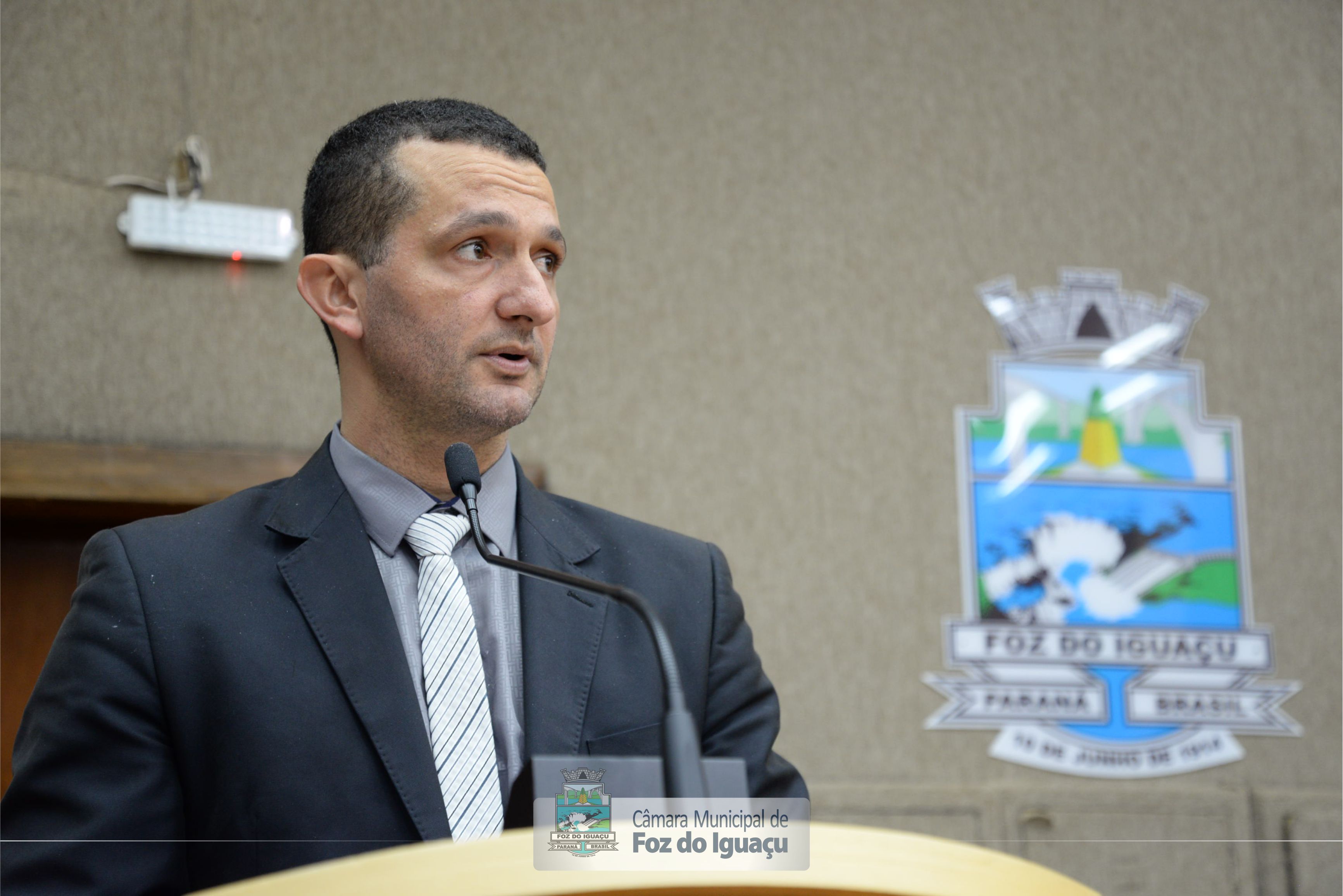 Sessão Ordinária e Extraordinária - 10-12