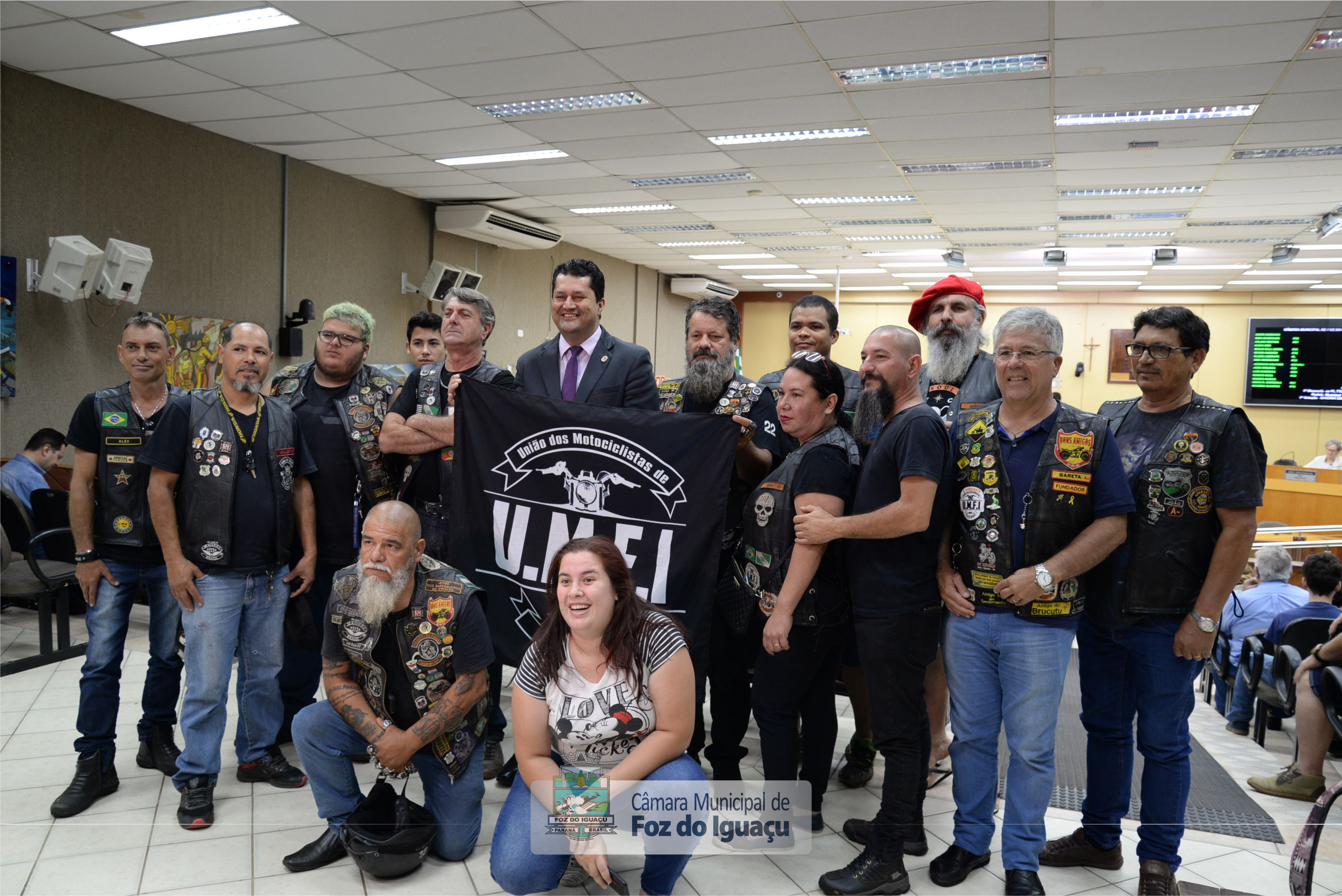 Sessão Ordinária e Extraordinária - 15-10 