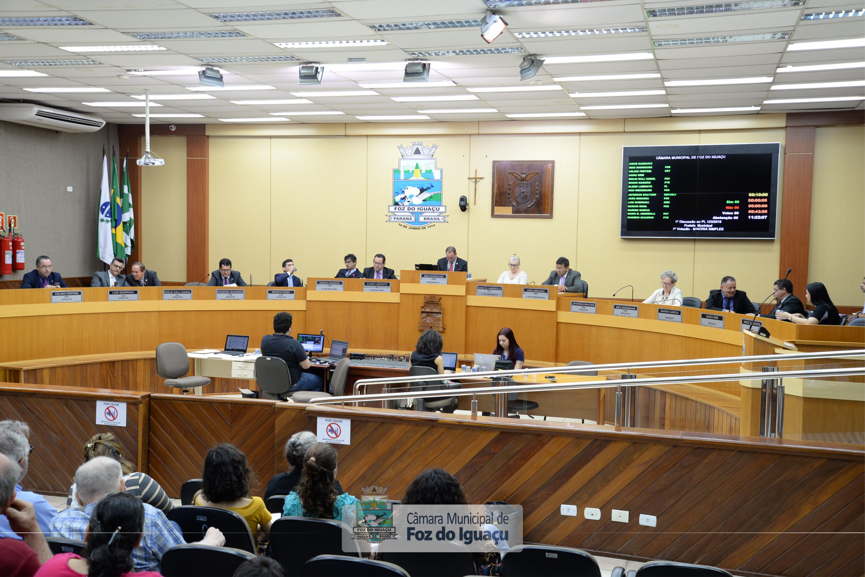 Sessão Ordinária e Extraordinária - 15-10 