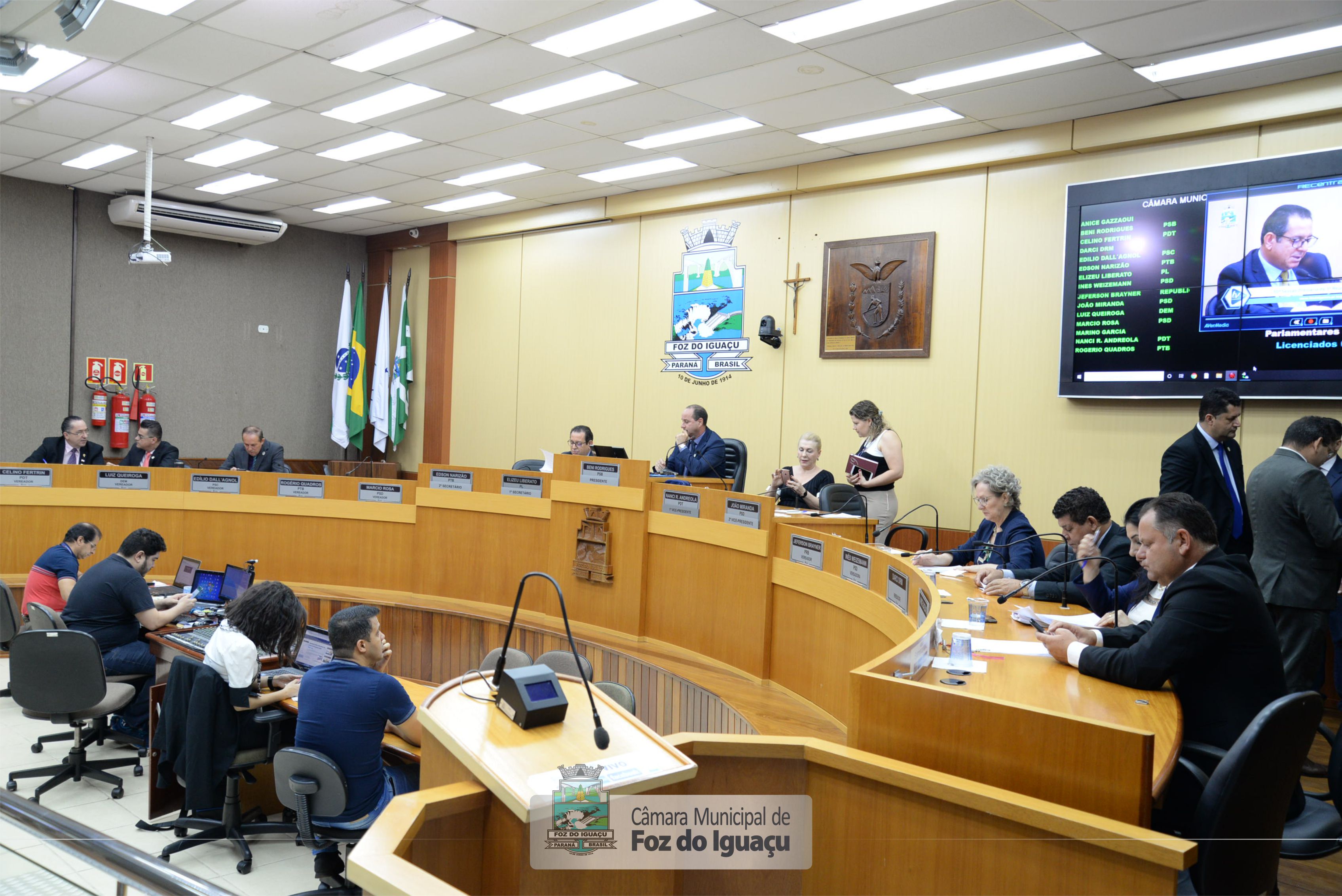 Sessão Ordinária e Extraordinária - 19-11 