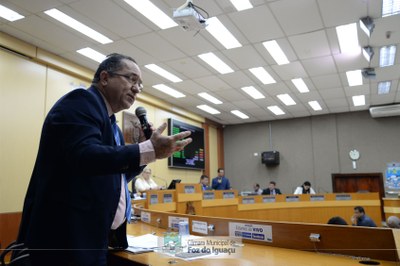 Sessão Ordinária e Sessão Extraordinária - 05-12 