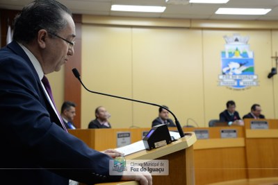 Sessão Ordinária e Sessão Extraordinária - 08-10 (06)