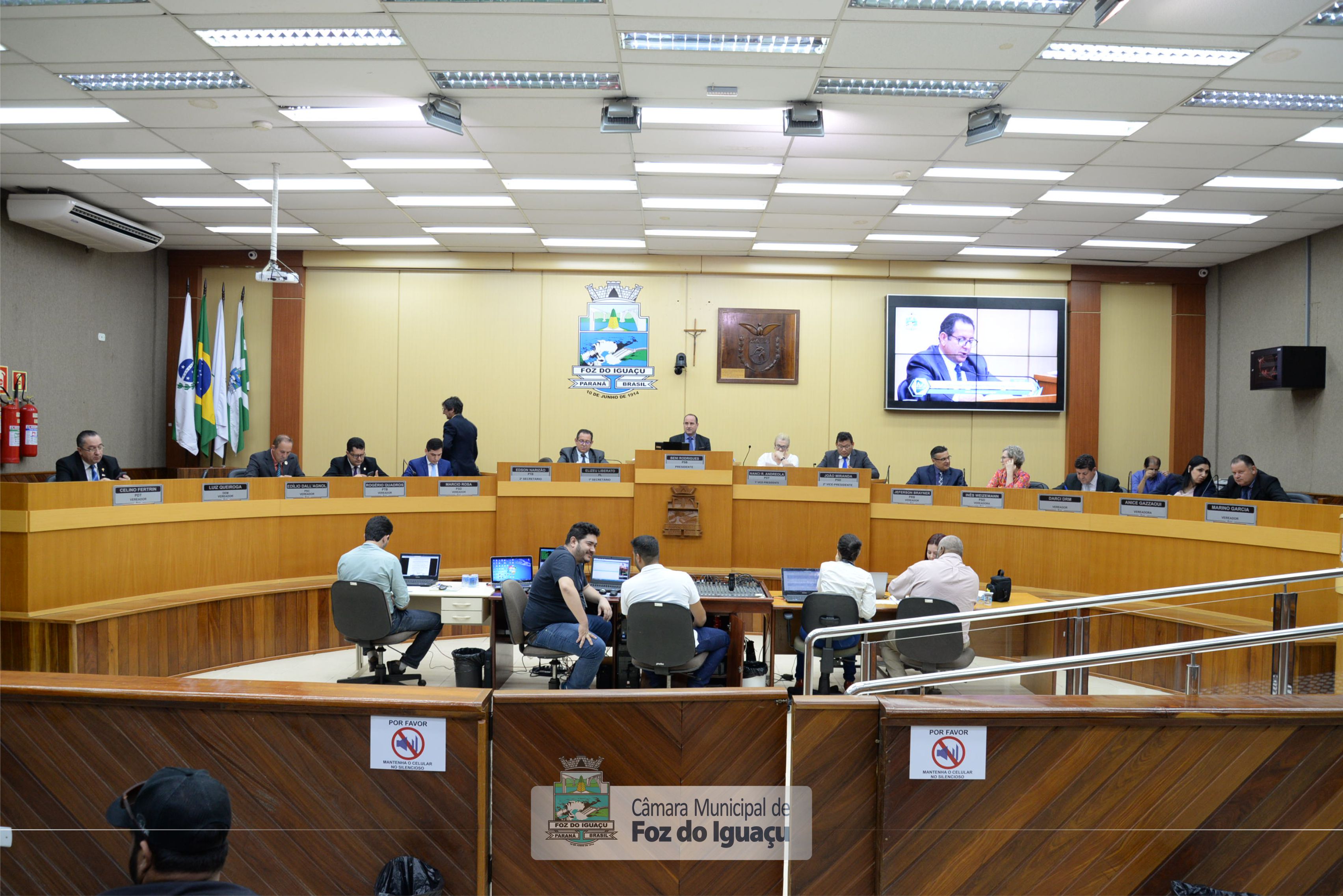 Sessão Ordinária e Sessão Extraordinária - 12-11