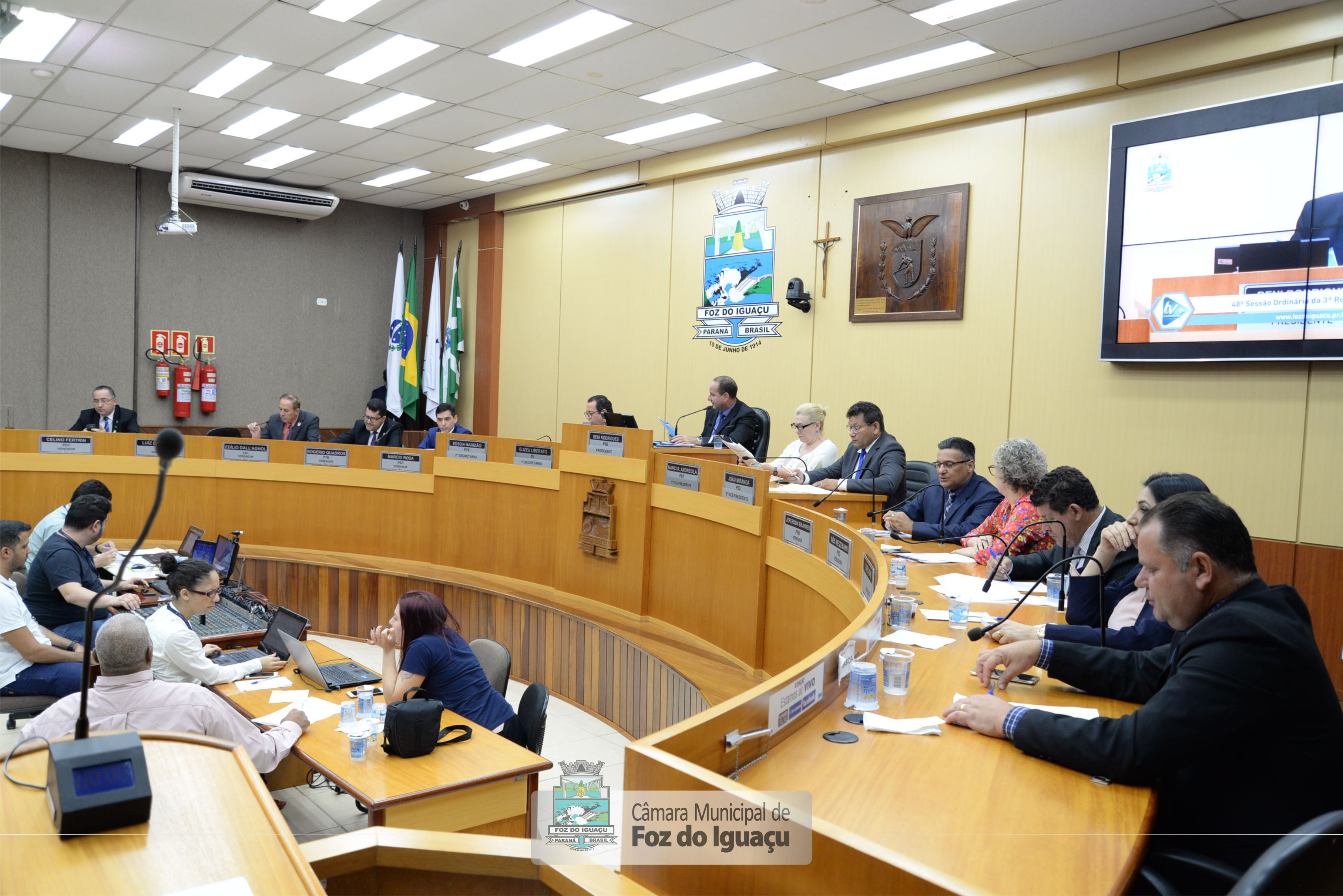 Sessão Ordinária e Sessão Extraordinária - 12-11