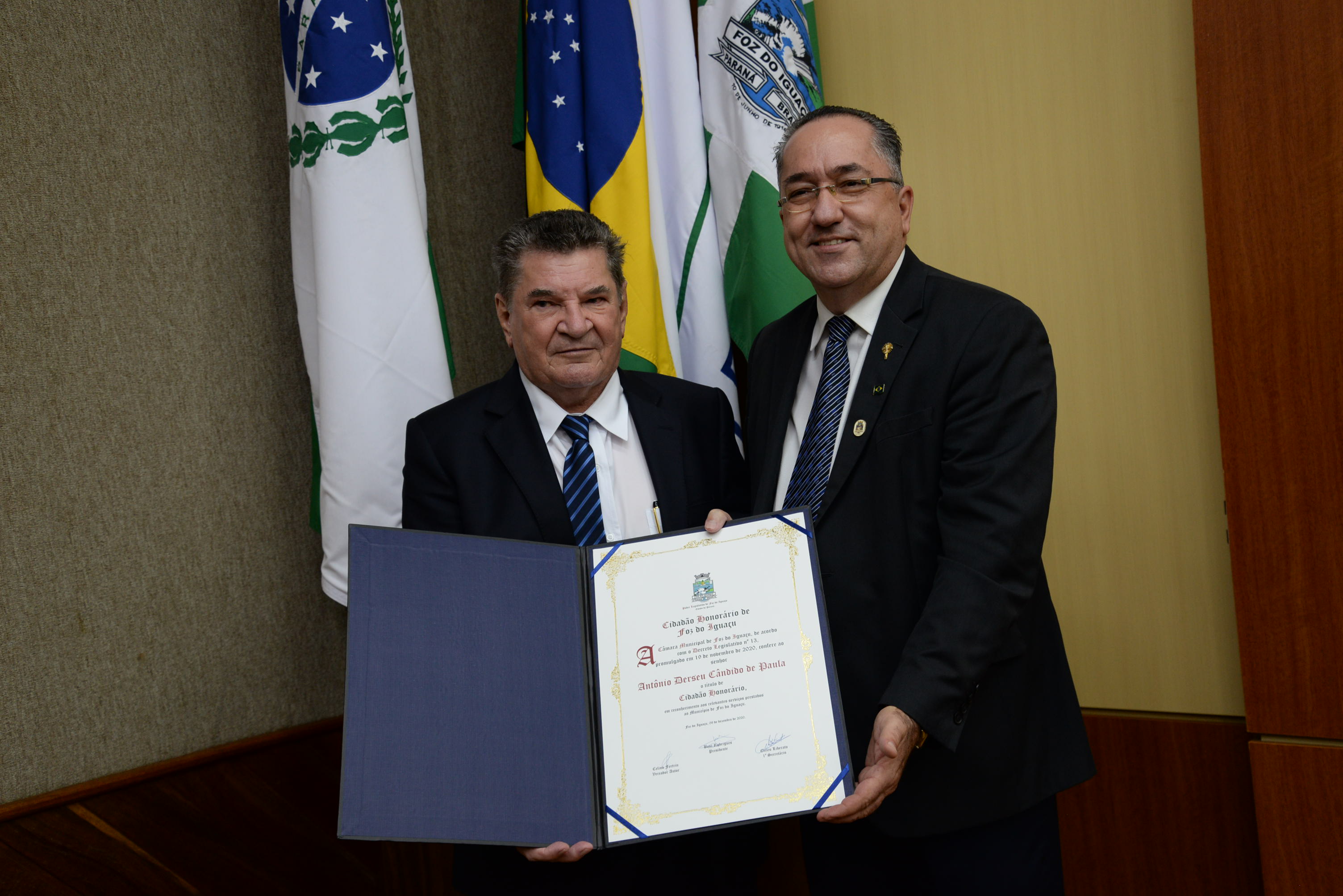 Título de Cidadão Honorário a Antônio Derseu Cândido de Paula-09/12/2020