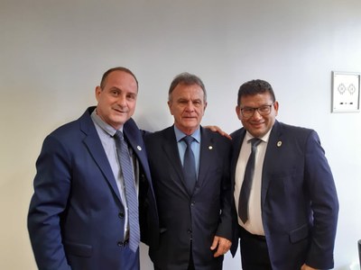 Vereadores obtêm recursos para saúde, arena multiuso, CMEI e portal de entrada