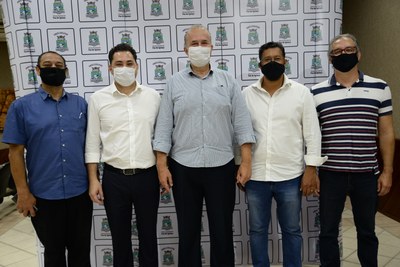 Vereadores recebem Deputado Federal e Aroldo Martins e dialogam sobre pedágio e mobilidade da BR 277 (05/02/2021)