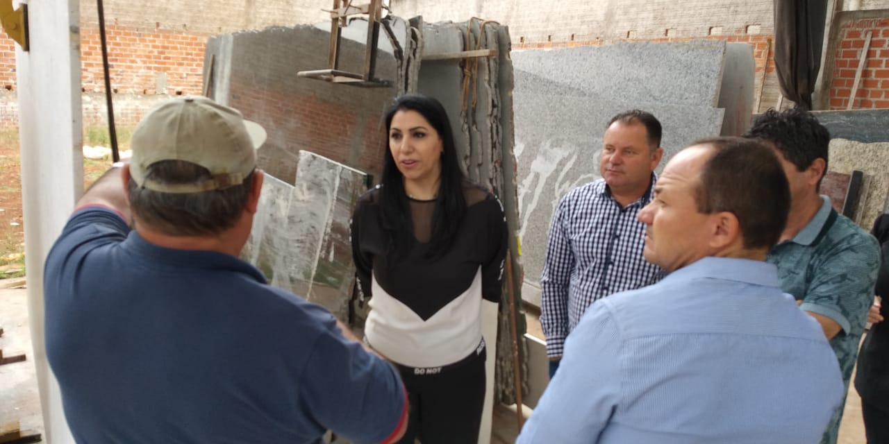 Vereadores visitam Distrito Industrial e verificam demandas para Audiência Pública - 25-09