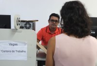 Agora é lei: empresas prestadoras de serviço à administração pública de Foz devem ofertar vagas na agência do trabalhador