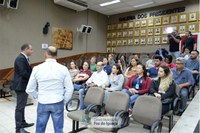 Alunos do curso técnico em Administração do Instituto Federal do Paraná visitam a Câmara Municipal de Foz do Iguaçu