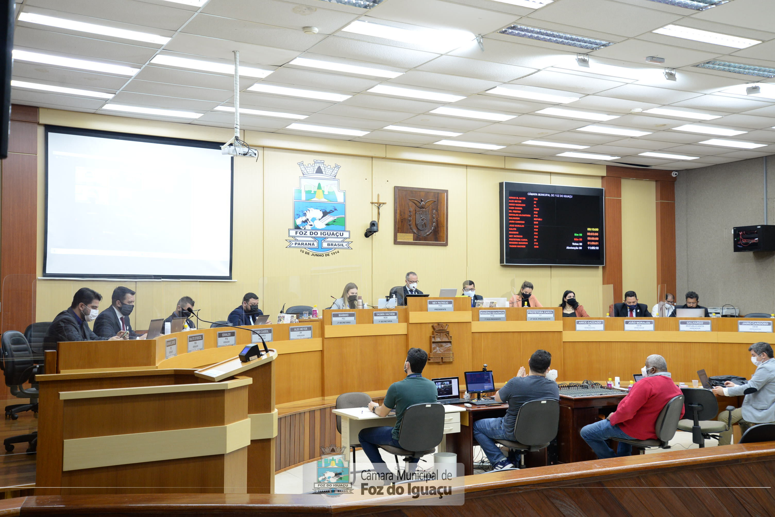 Aprovado projeto que prevê punição para má conduta no enfrentamento à covid-19