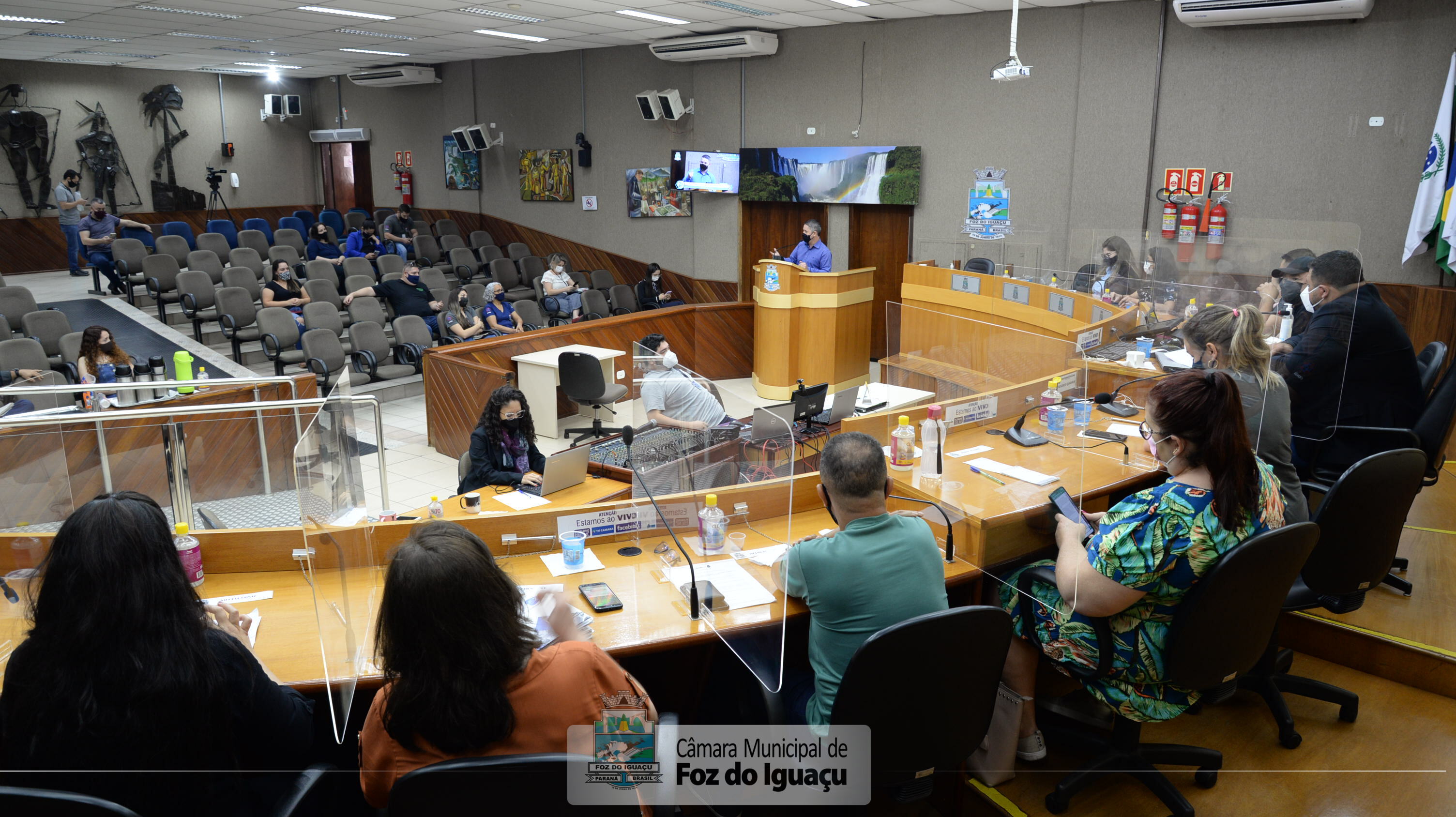 Audiência converge para necessidade de traçar estratégias para ampliar oportunidades para jovens