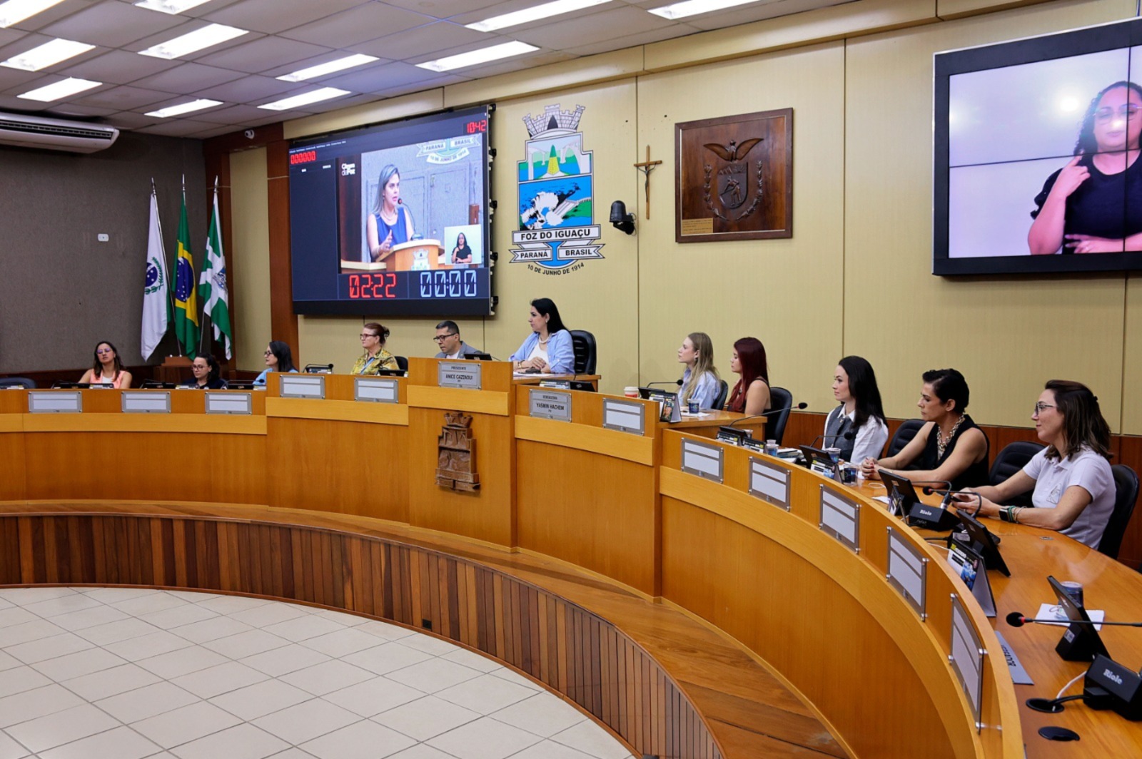 Audiência pública reúne vozes da comunidade para fortalecer políticas públicas para pessoas autistas em Foz do Iguaçu