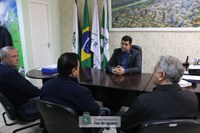 Avanços para o turismo iguaçuense é tema de reunião na Câmara