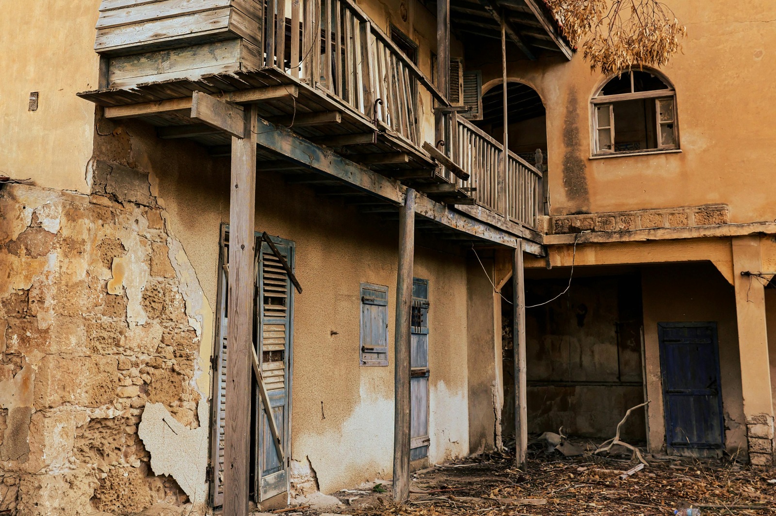 Câmara analisa Projeto que cria política de combate a imóveis abandonados em Foz