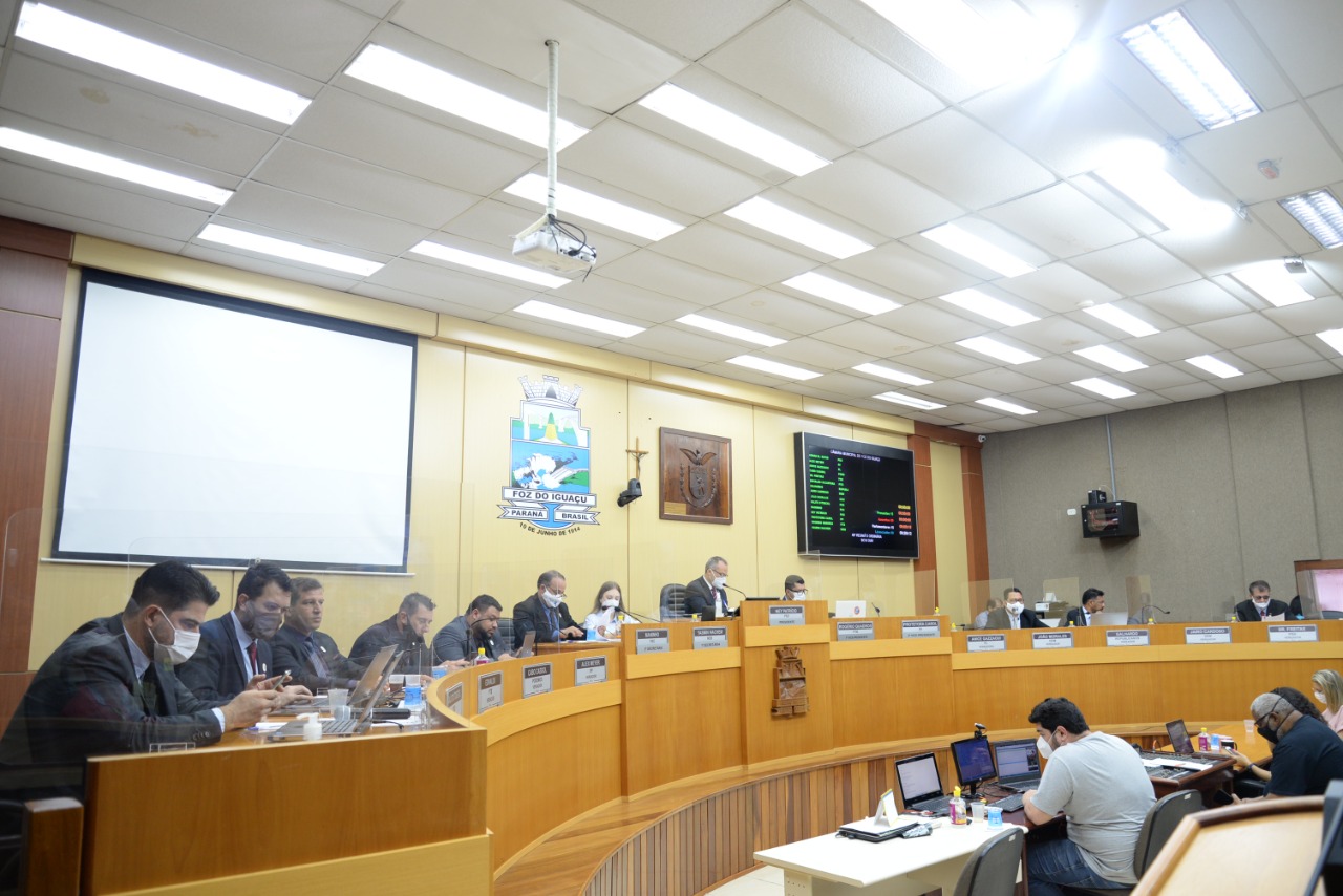 Câmara aprova ajuste, proposto pelo Executivo, na taxa de coleta de lixo