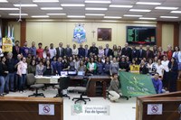 Câmara aprova PL que reduz carga horária de Fisioterapeutas, Terapeutas Ocupacionais e Assistentes Sociais