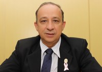 Câmara aprova projeto que pretende desburocratizar a regularização da frota de táxi