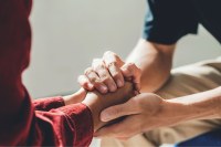 Câmara aprova Projeto que prevê amparo psicológico gratuito a vítimas de crimes violentos