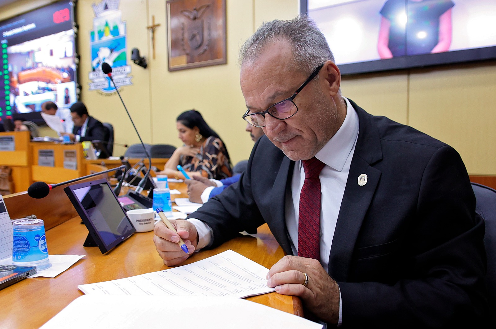 Câmara aprova Refis que beneficia mais de 35 mil contribuintes