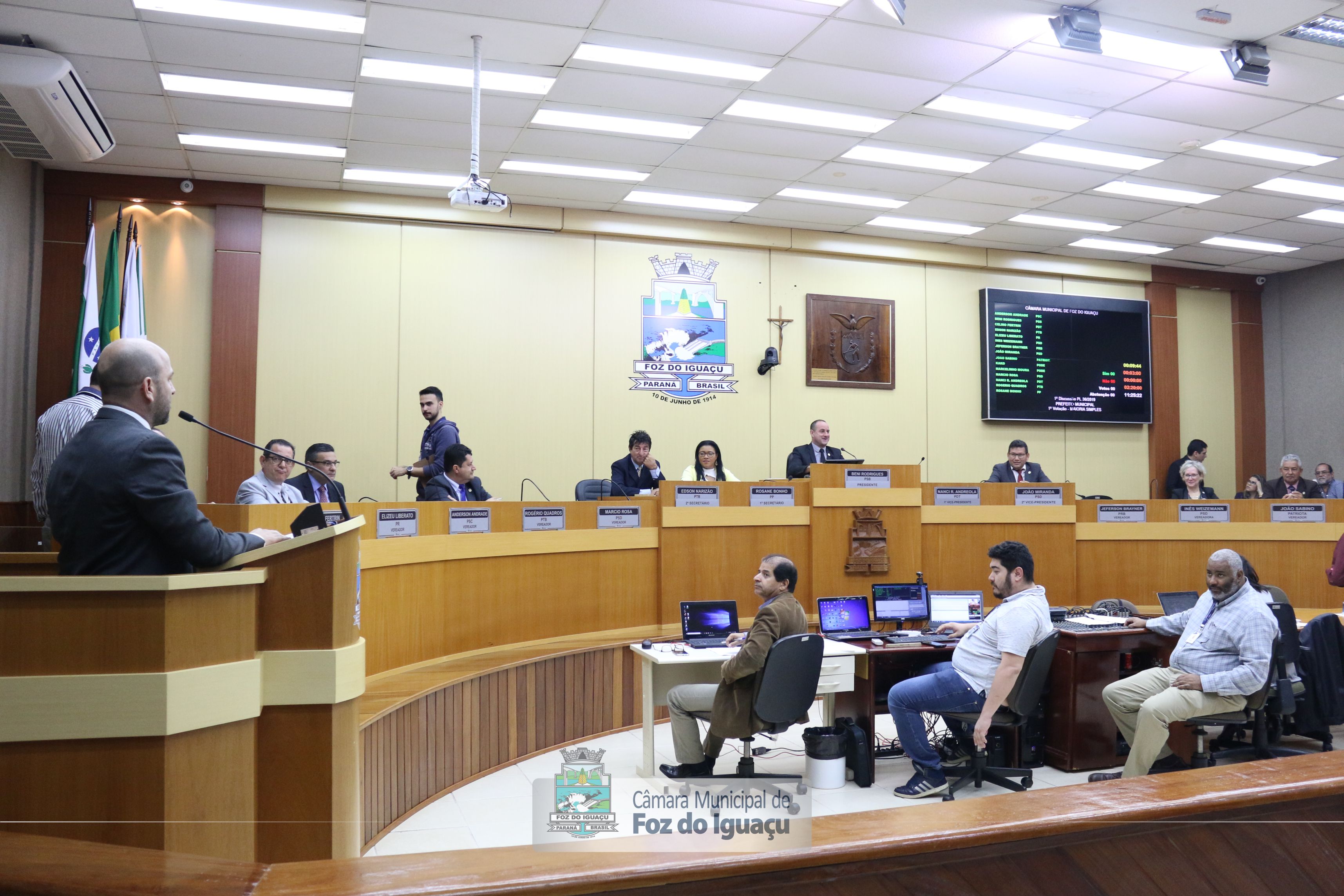 Câmara aprova regulamentação dos parklets em Foz do Iguaçu