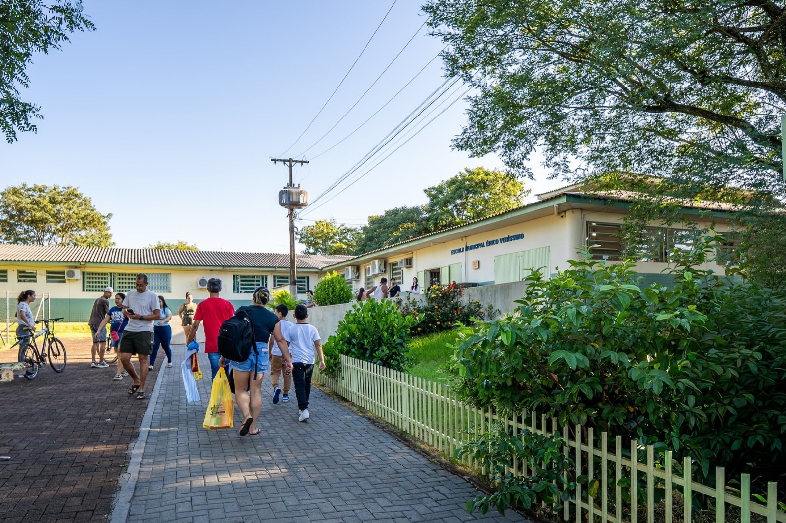 Câmara cobra plano de modernização elétrica para escolas municipais
